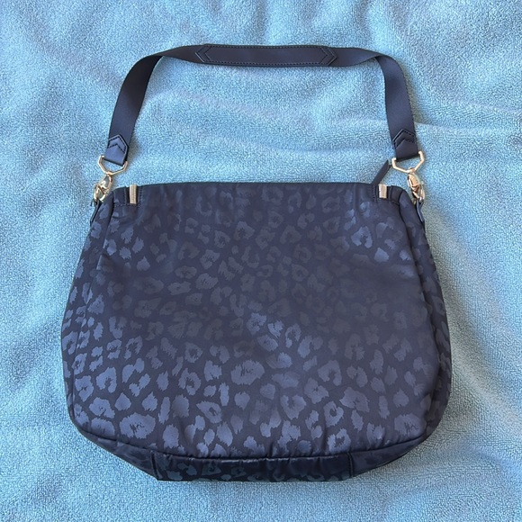 Stella and Dot Lady Boss handbag animal print - Picture 2 of 6